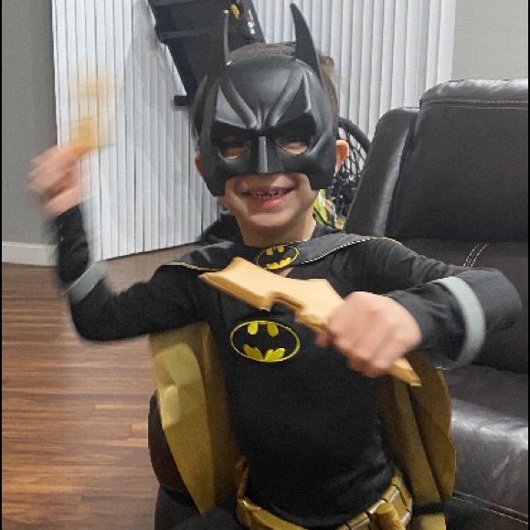 Batman custom outfit with nice cape names added to - Picture 2 of 6